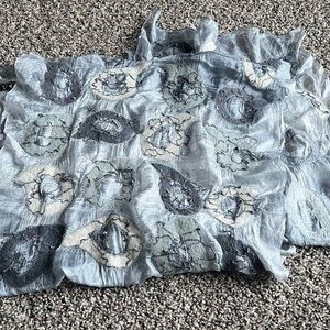 AIDA handmade scarf 
Textured Gray Abstract Circle Scarf silk and wool